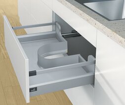 Metallumrandung für Siphonausschnitt